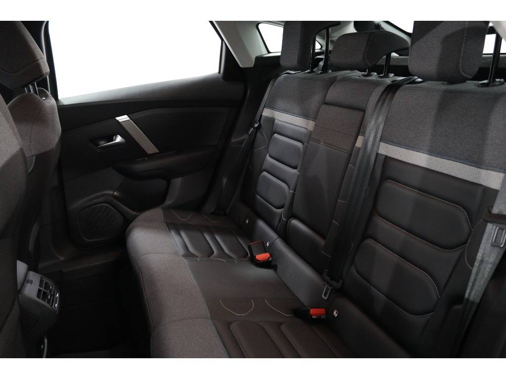 citroen-c4-2024-gasolina-1199cc