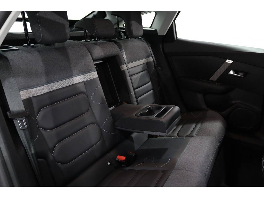 citroen-c4-2024-gasolina-1199cc