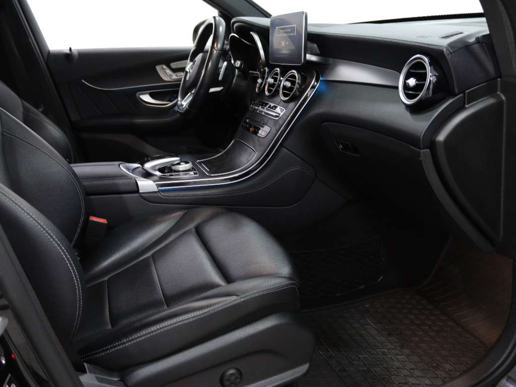 mercedes-benz-glc-2017-diesel-2143cc