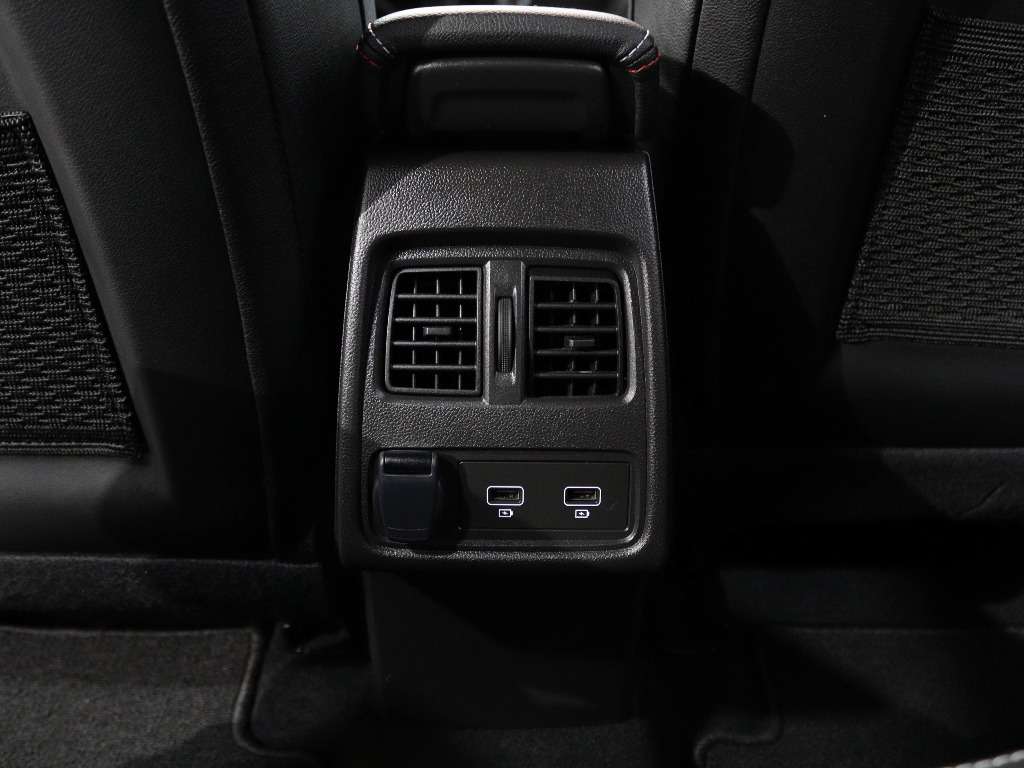 renault-captur-2023-gasolina-999cc