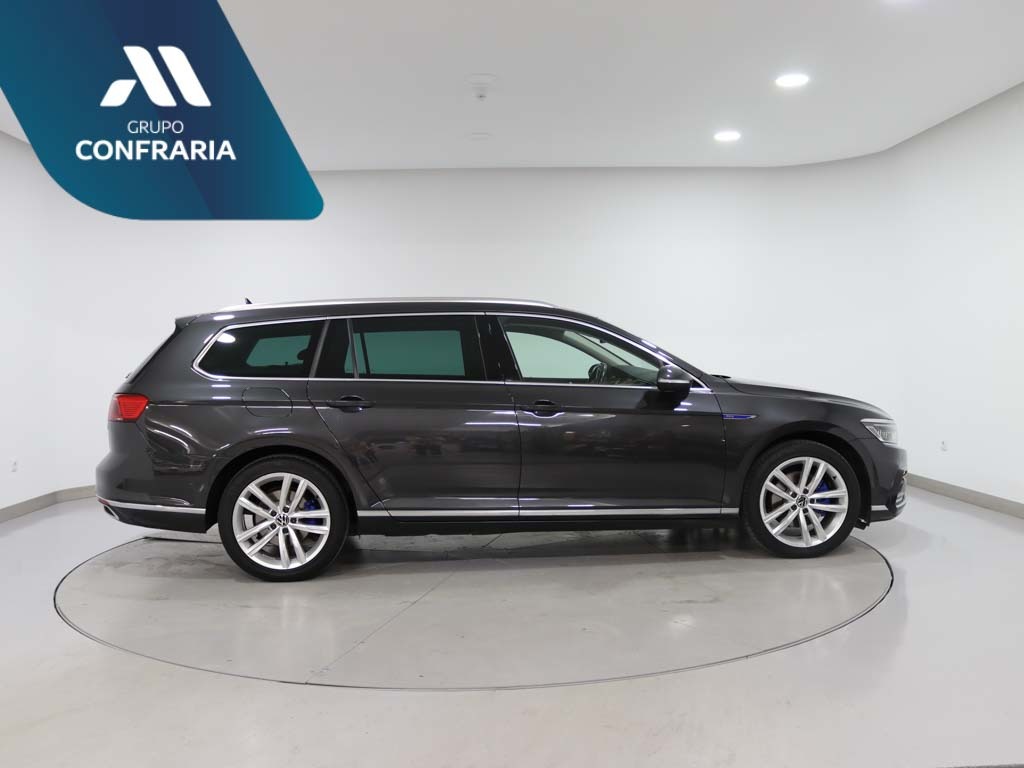 volkswagen-passat-variant-2021-hibrido-1395cc