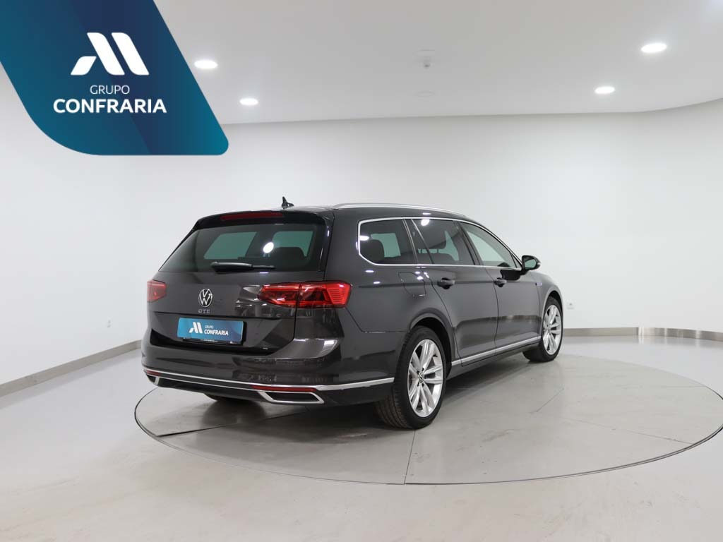 volkswagen-passat-variant-2021-hibrido-1395cc