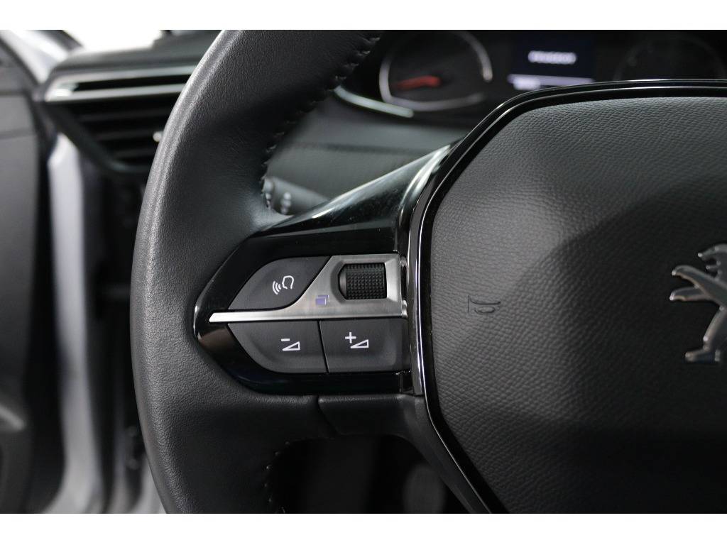 peugeot-208-2022-diesel-1499cc