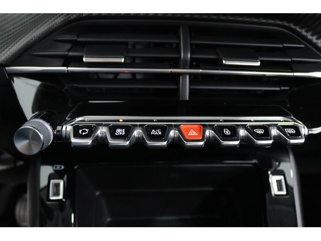 peugeot-208-2022-diesel-1499cc