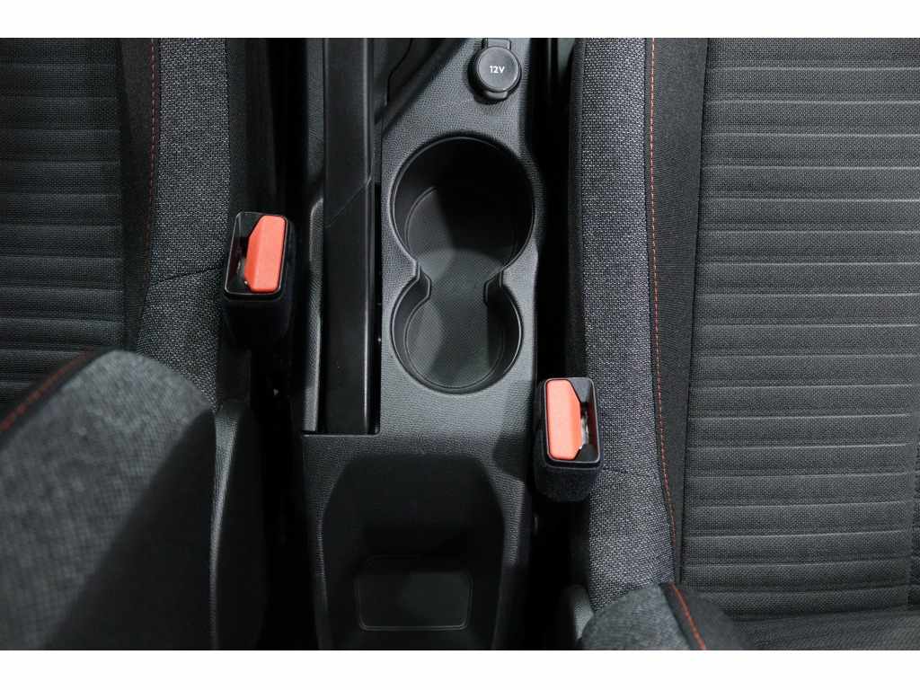 peugeot-208-2022-diesel-1499cc