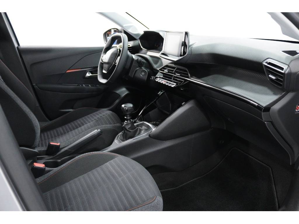 peugeot-208-2022-diesel-1499cc