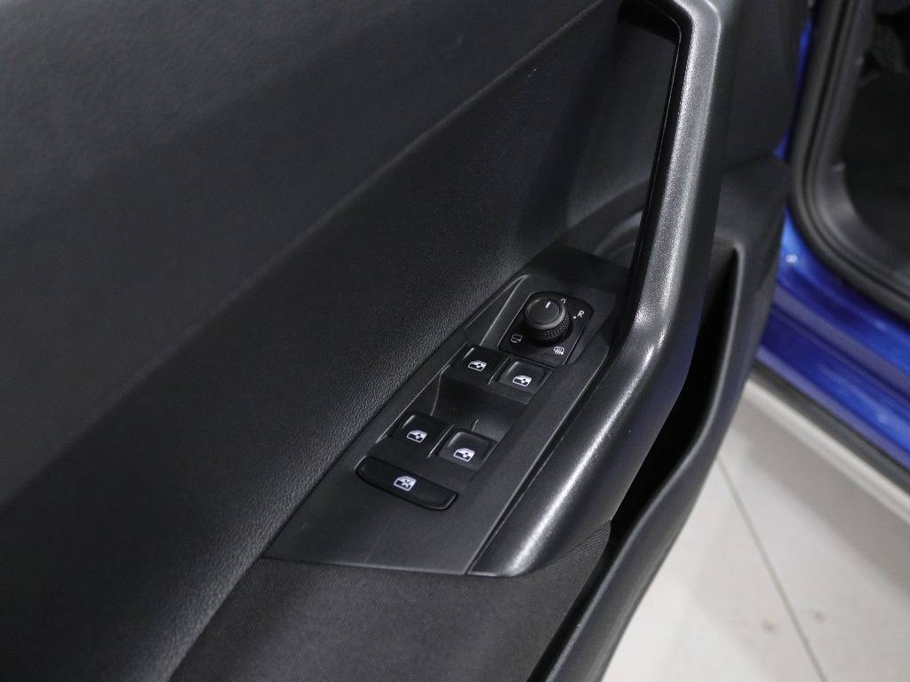volkswagen-taigo-2023-gasolina-999cc