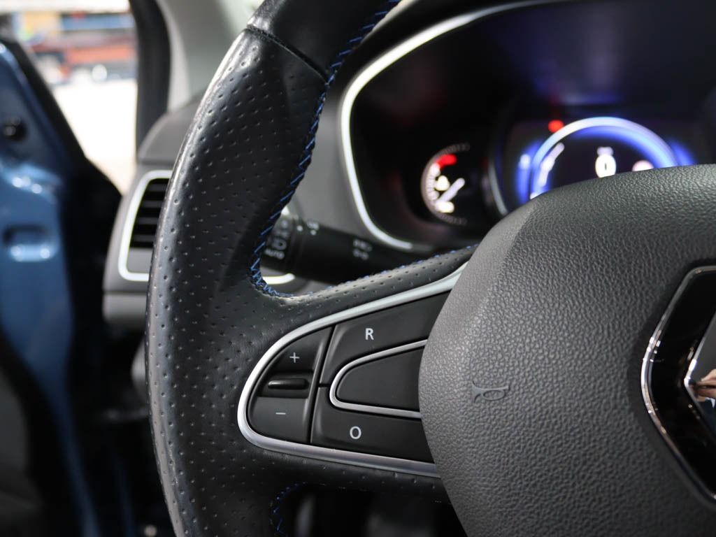 renault-megane-sport-tourer-2017-diesel-1461cc