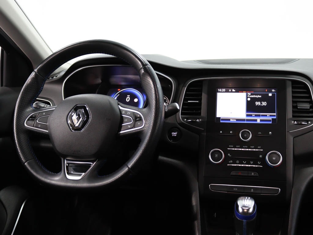 renault-megane-sport-tourer-2017-diesel-1461cc