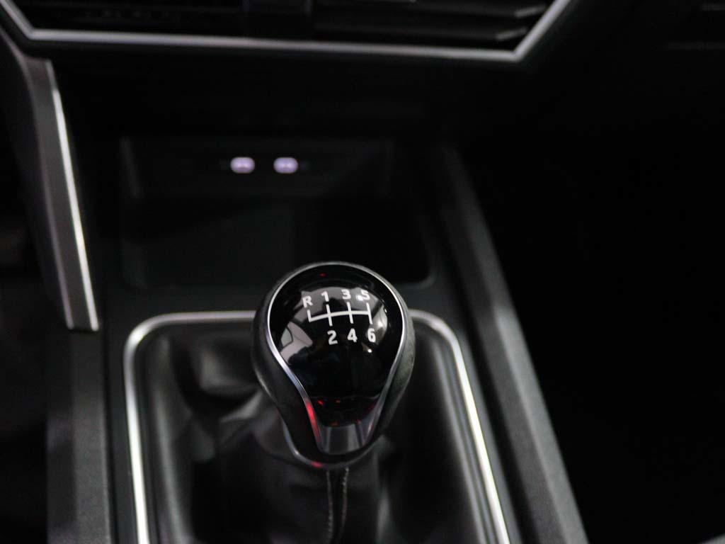 seat-leon-st-2021-diesel-1968cc