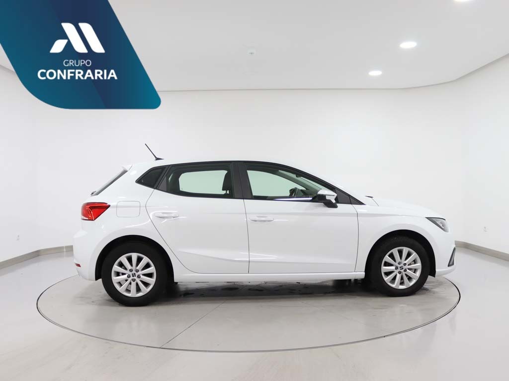 seat-ibiza-2023-gasolina-999cc