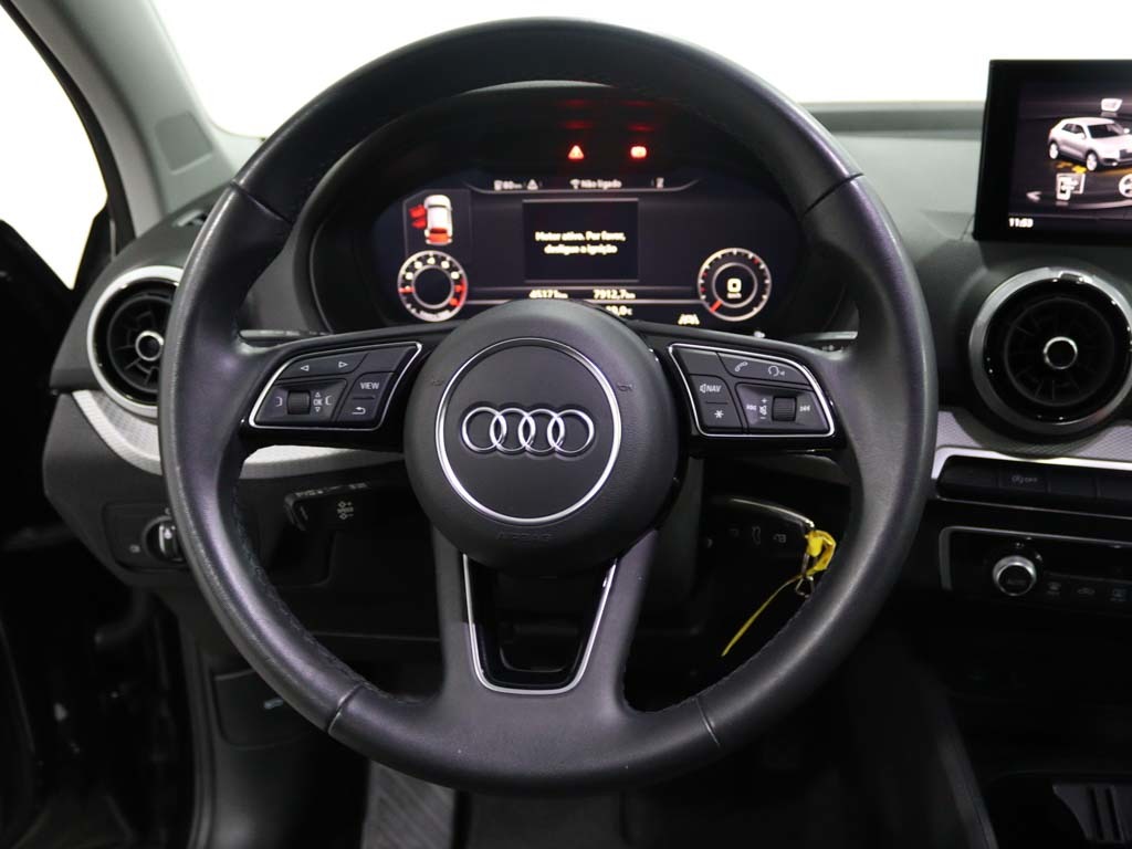 audi-q2-2024-gasolina-999cc