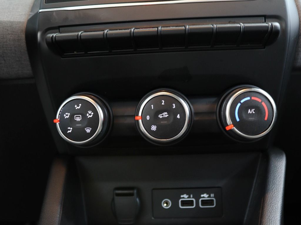 renault-clio-2024-gpl-999cc