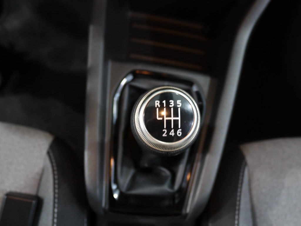 renault-clio-2024-gpl-999cc