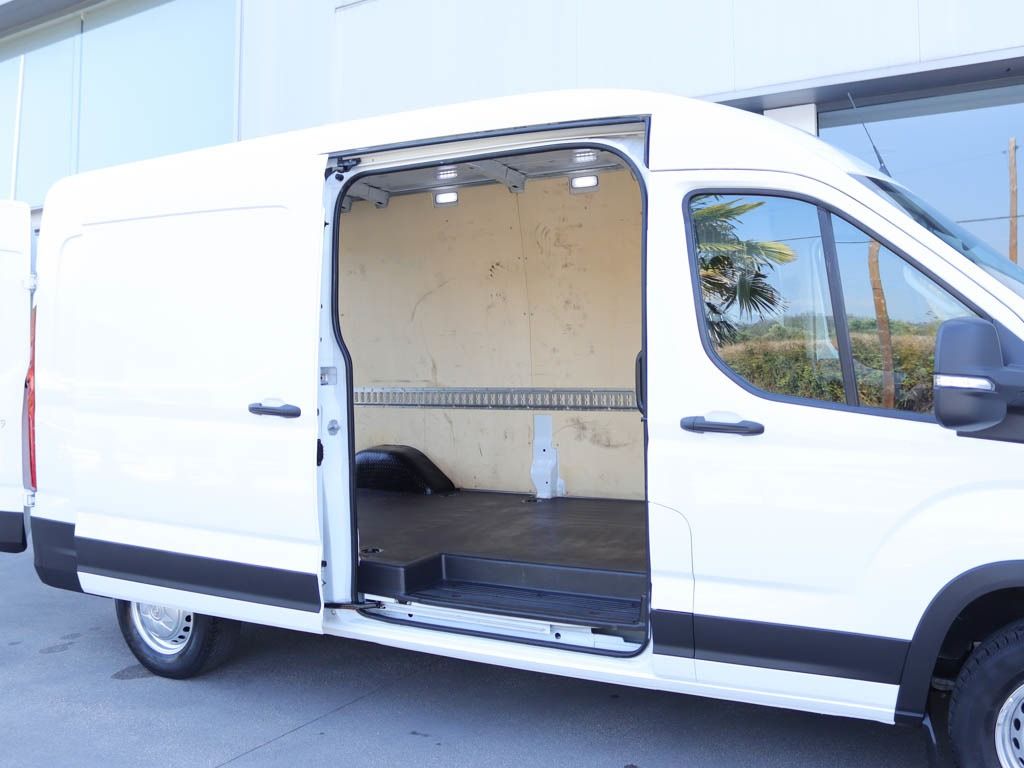 maxus-deliver-9-2024-diesel-1996cc
