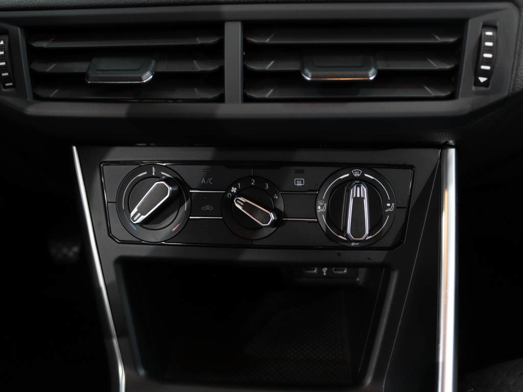 volkswagen-polo-2024-gasolina-999cc