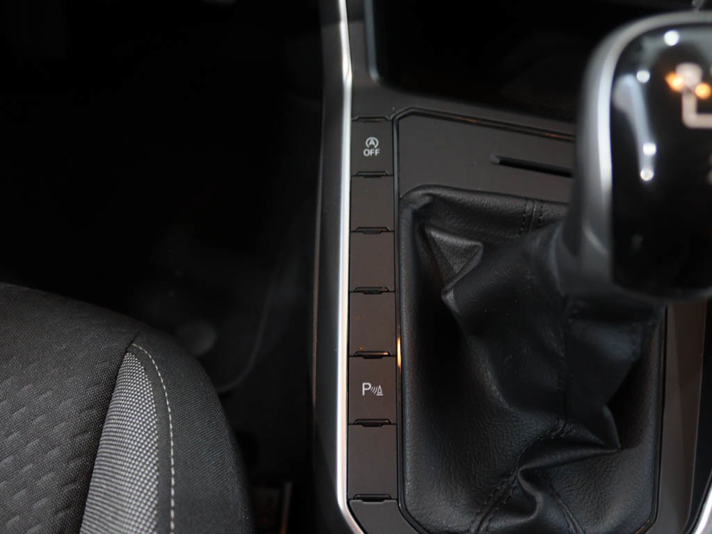 volkswagen-polo-2024-gasolina-999cc