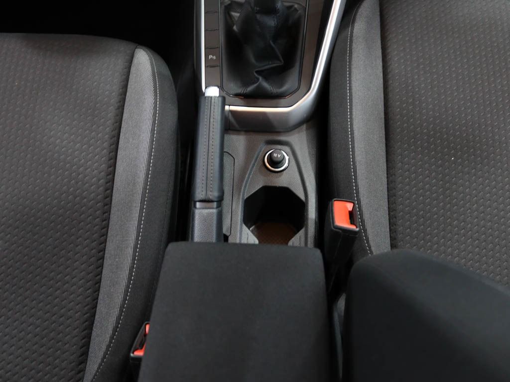 volkswagen-polo-2024-gasolina-999cc
