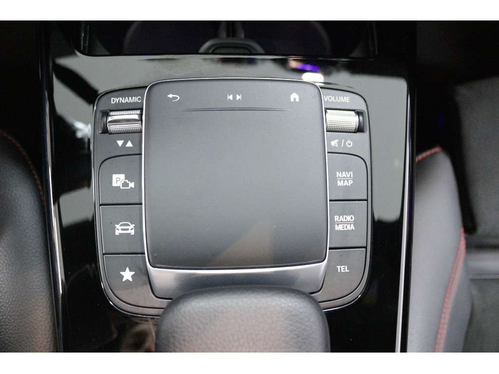 mercedes-benz-cla-2023-hibrido-1332cc