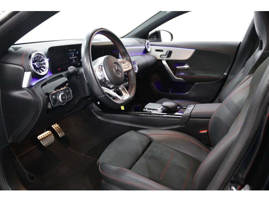 mercedes-benz-cla-2023-hibrido-1332cc