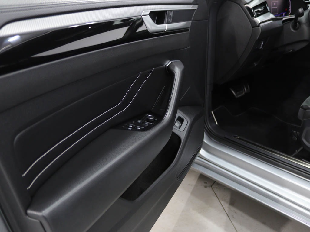 volkswagen-arteon-2023-diesel-1968cc
