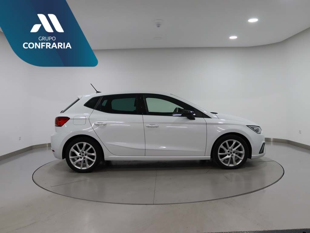 seat-ibiza-2024-gasolina-999cc