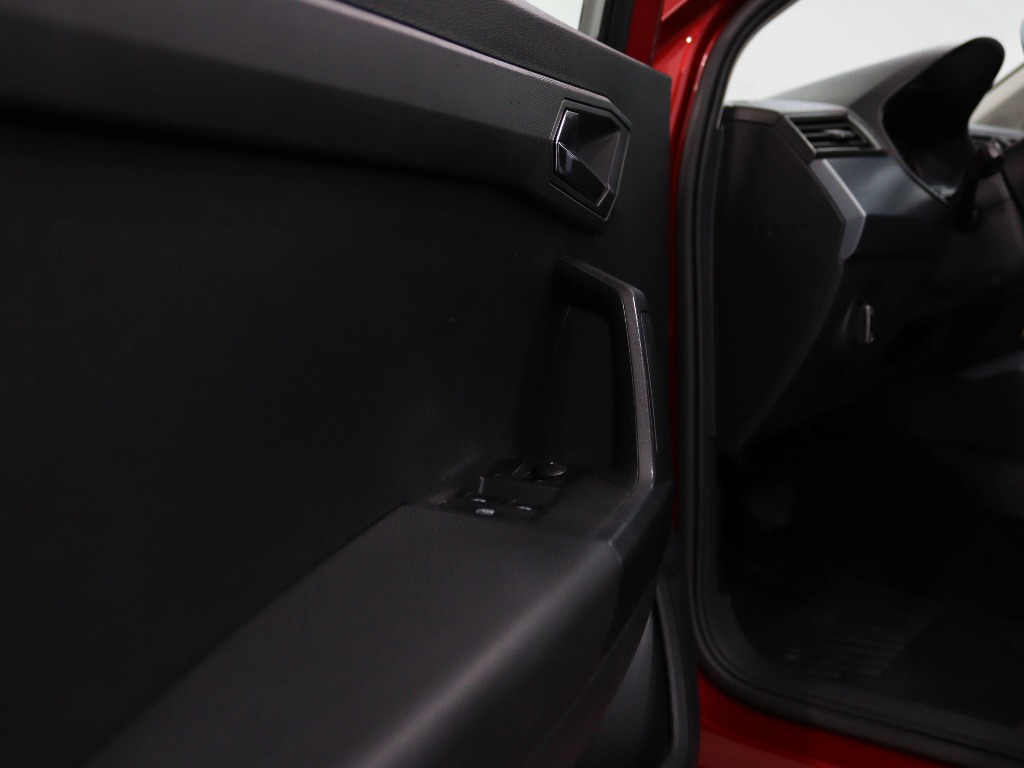 seat-arona-2021-gasolina-999cc