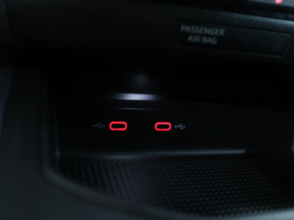 seat-arona-2021-gasolina-999cc