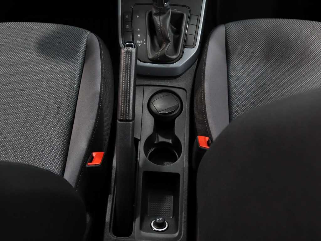seat-arona-2021-gasolina-999cc