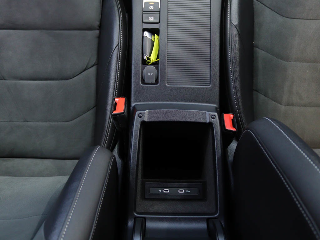 volkswagen-arteon-2023-diesel-1968cc