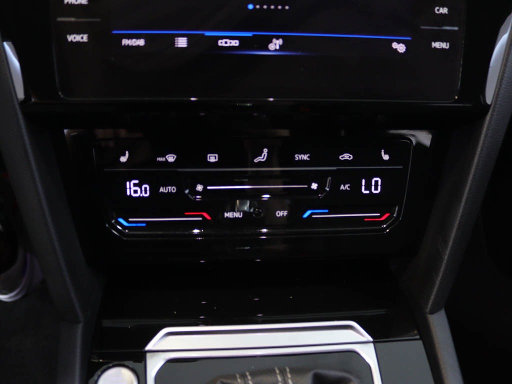 volkswagen-arteon-2023-diesel-1968cc