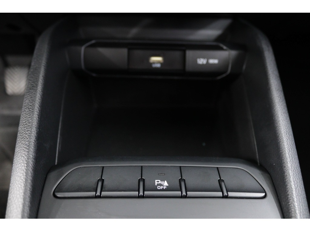 kia-stonic-2023-gasolina-998cc