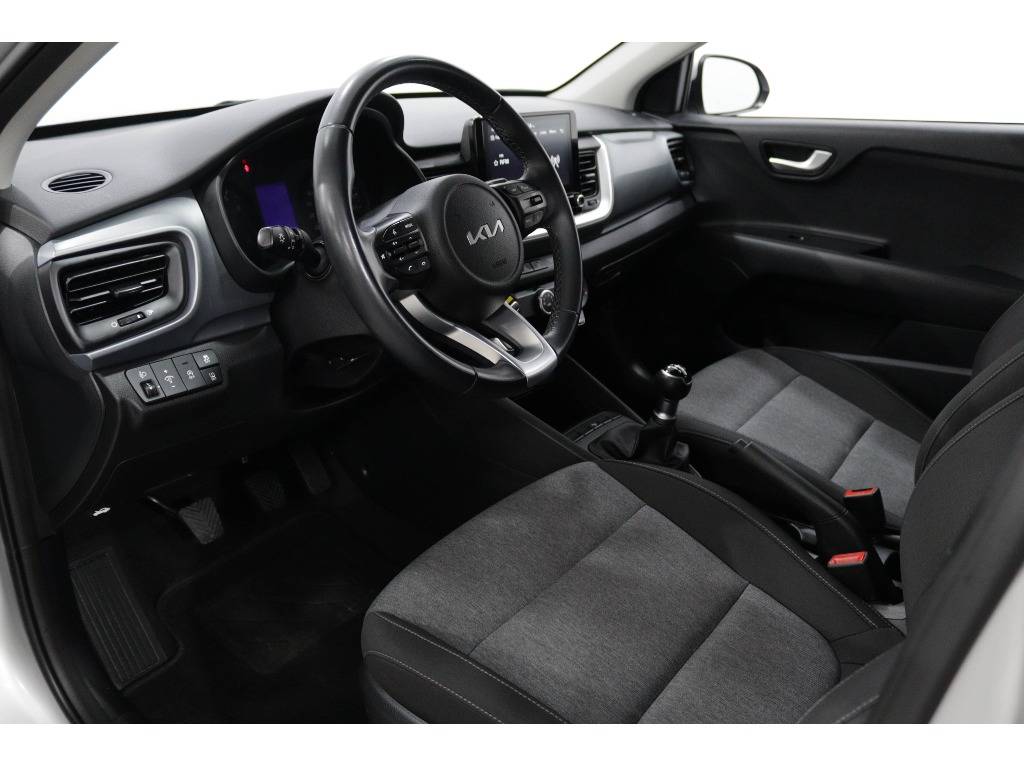 kia-stonic-2023-gasolina-998cc