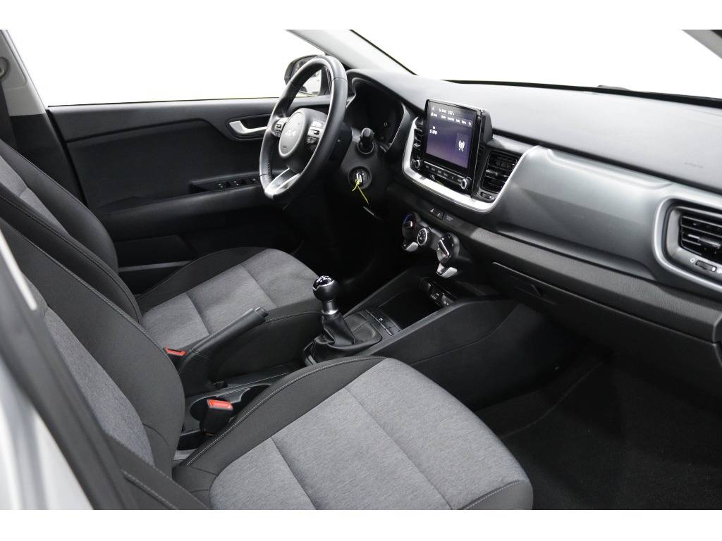 kia-stonic-2023-gasolina-998cc