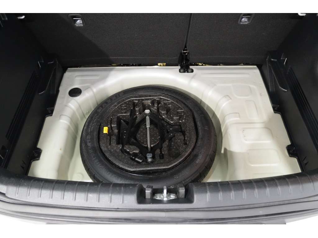 kia-stonic-2023-gasolina-998cc