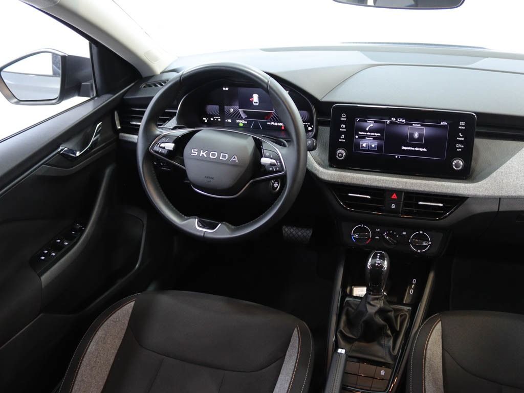 skoda-scala-2025-gasolina-999cc