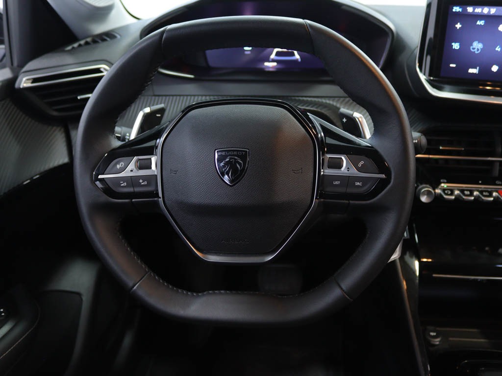 peugeot-208-2025-gasolina-1199cc