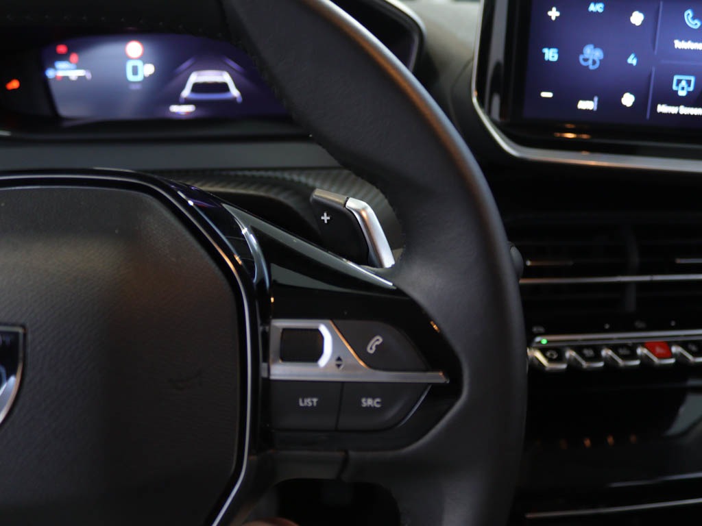 peugeot-208-2025-gasolina-1199cc