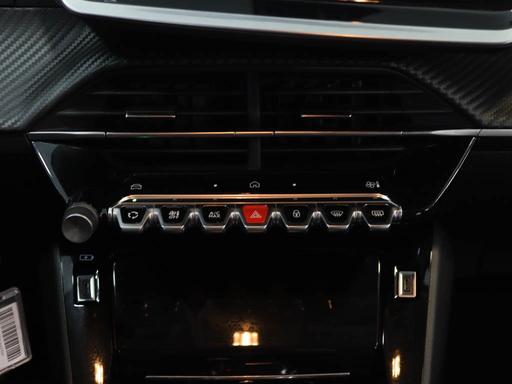 peugeot-208-2025-gasolina-1199cc
