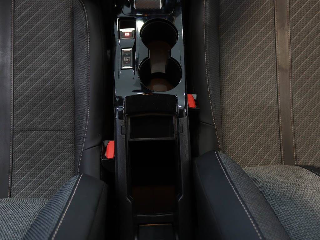 peugeot-208-2025-gasolina-1199cc