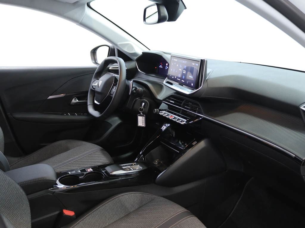 peugeot-208-2025-gasolina-1199cc