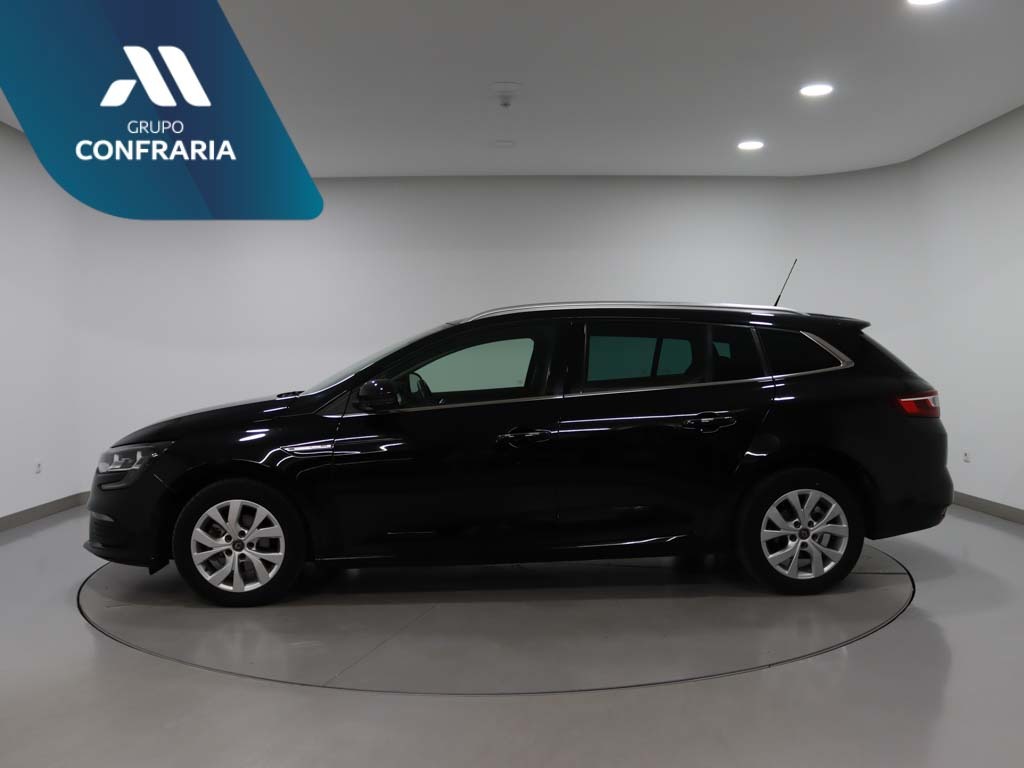 renault-megane-sport-tourer-2021-diesel-1461cc