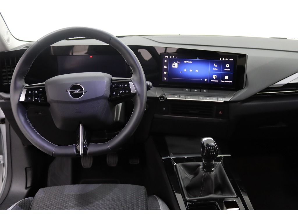opel-astra-2022-gasolina-1199cc