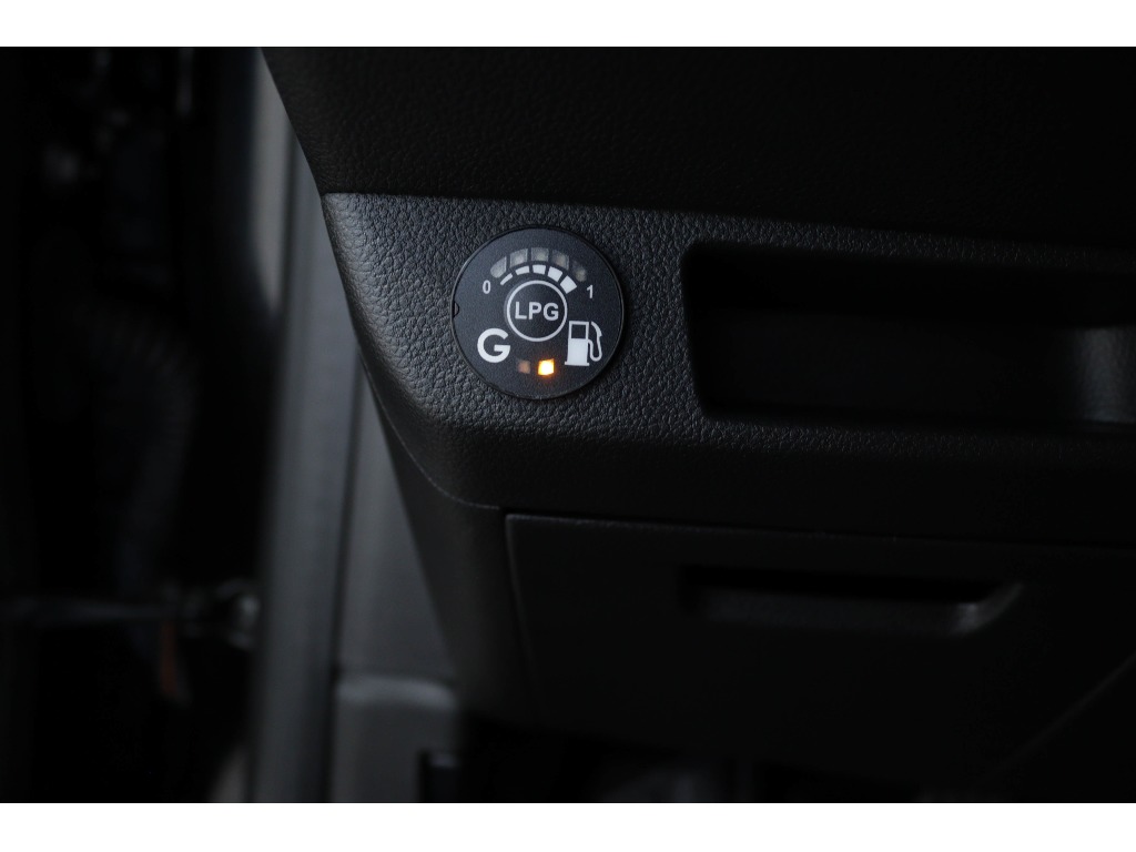 renault-clio-2024-gpl-999cc