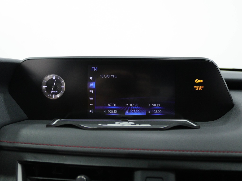 lexus-ux-2021-hibrido-a-gasolina-1987cc