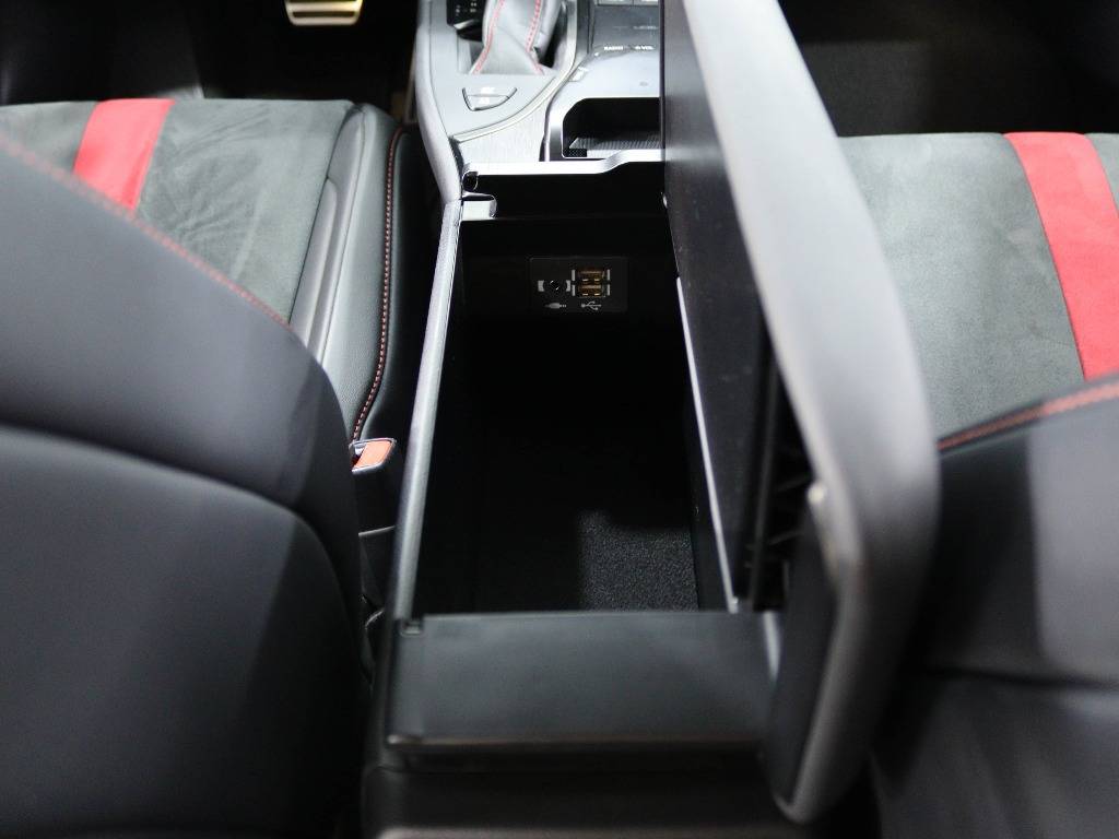 lexus-ux-2021-hibrido-a-gasolina-1987cc
