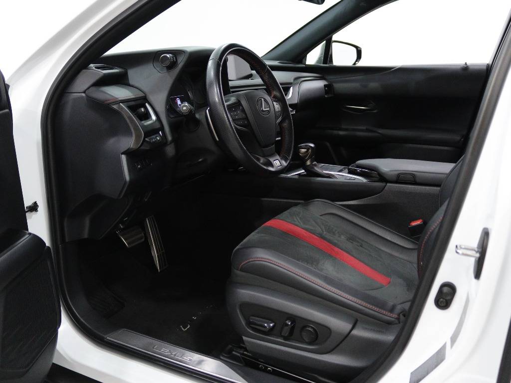 lexus-ux-2021-hibrido-a-gasolina-1987cc
