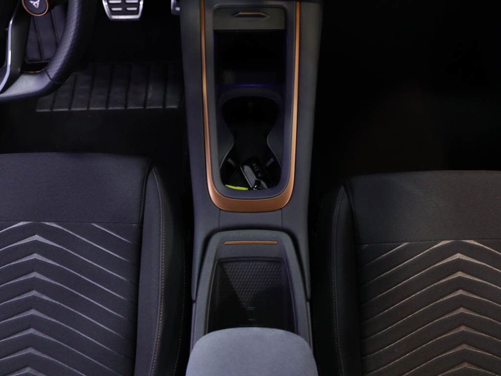 cupra-born-2024-eletrico-0cc