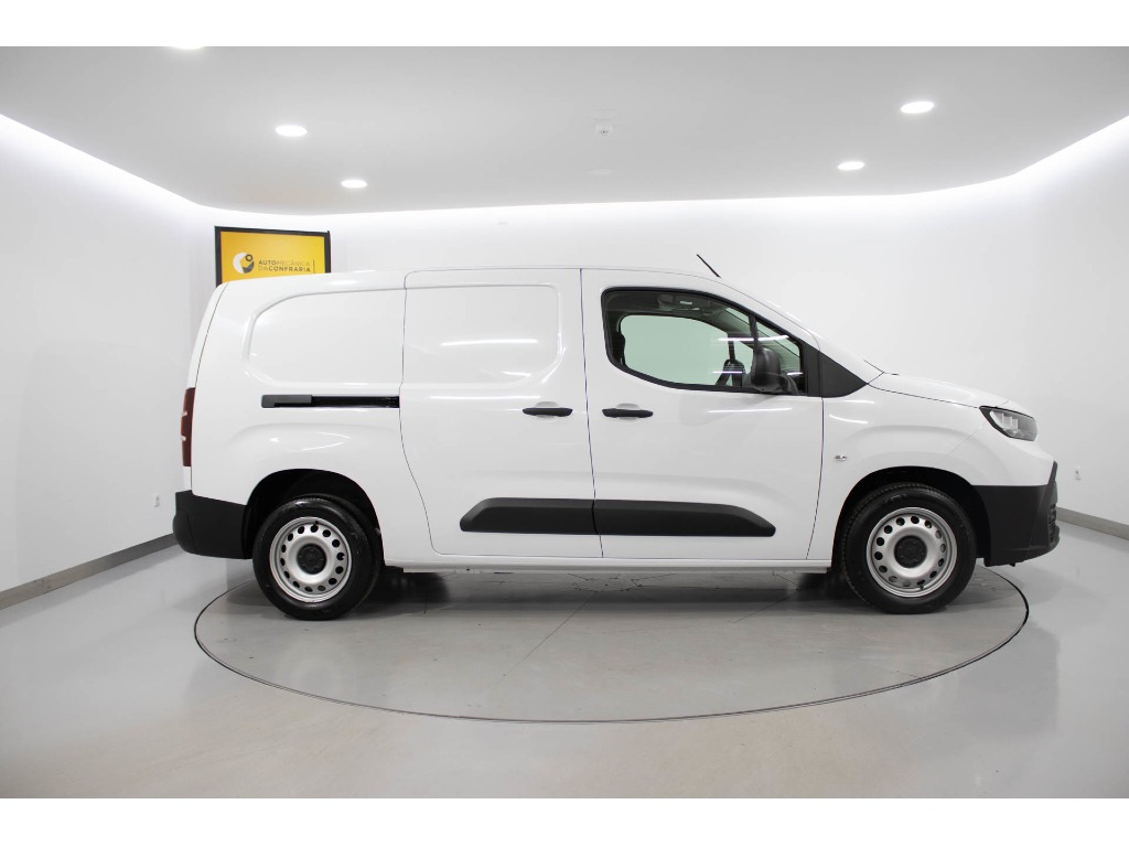 toyota-proace-2025-diesel-1499cc