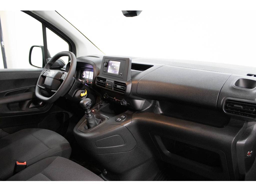 toyota-proace-2025-diesel-1499cc